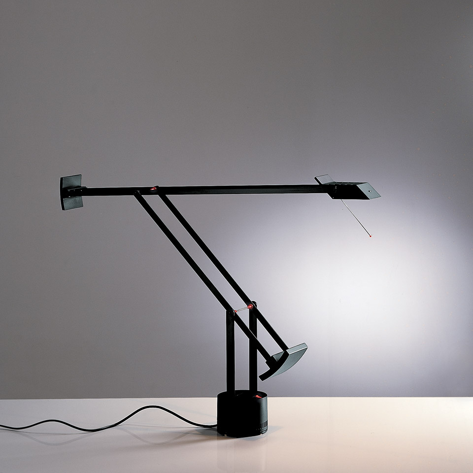 Lampada da scrivania design collection serie Tizio 35 Artemide -  Illuminazione Bieffe Luce